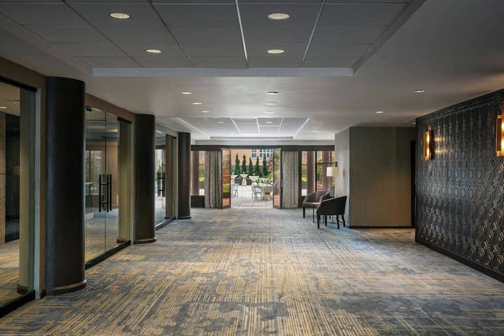 Hotel Interior 6 of 28